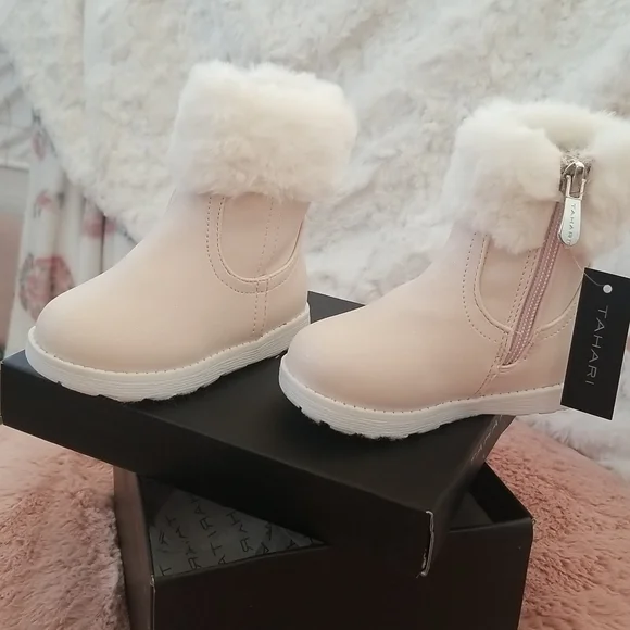 TAHARI Blush Shimmer Size 5 Toddler Boot NIB - Picture 8 of 8